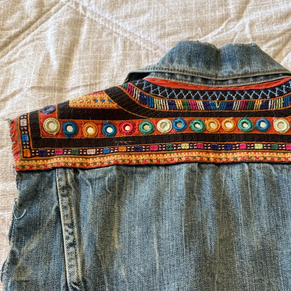 Denim & Supply Ralph Lauren Colorful Embroidered Denim Vest - Picture 4 of 4
